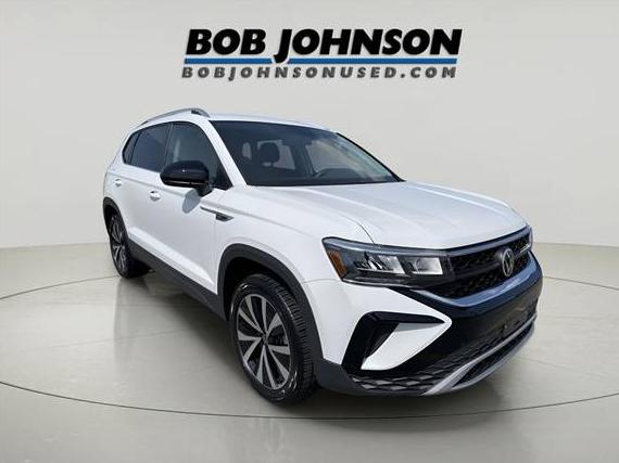 VOLKSWAGEN TAOS 4MOTION 2022 3VVWX7B25NM041873 image VOLKSWAGEN TAOS 4MOTION 2022 3VVWX7B25NM041873 image